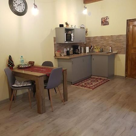Weiss House Apartment Brasov Ngoại thất bức ảnh