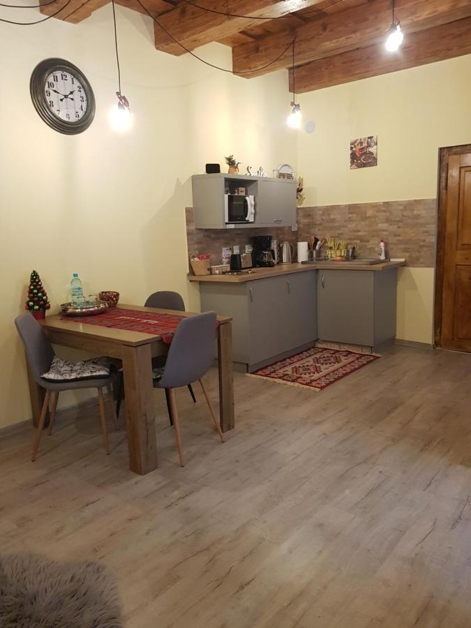 Weiss House Apartment Brasov Ngoại thất bức ảnh