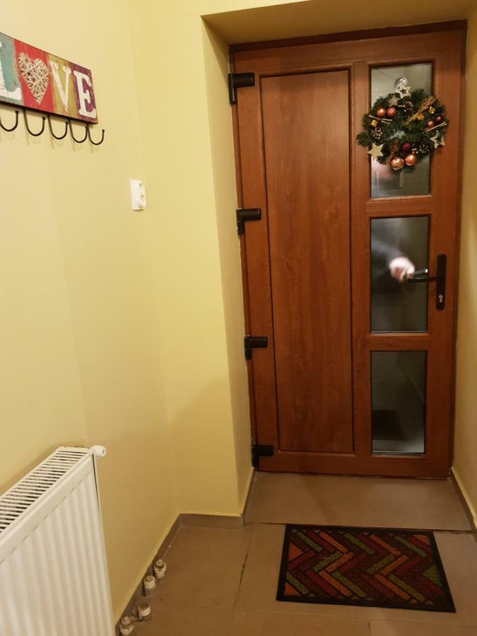 Weiss House Apartment Brasov Ngoại thất bức ảnh